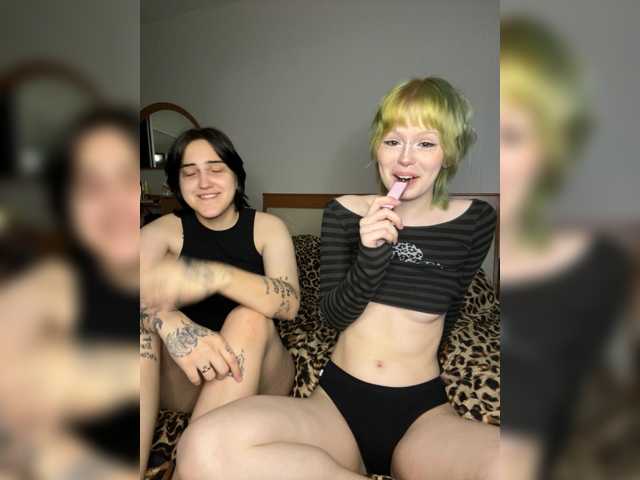 AliceAndMia