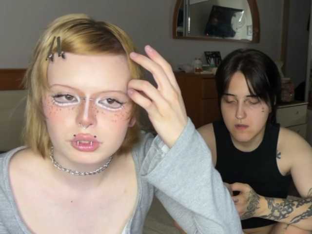 AliceAndMia