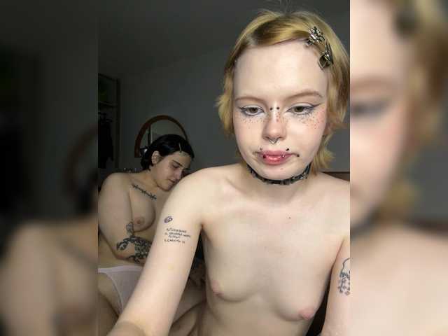 AliceAndMia