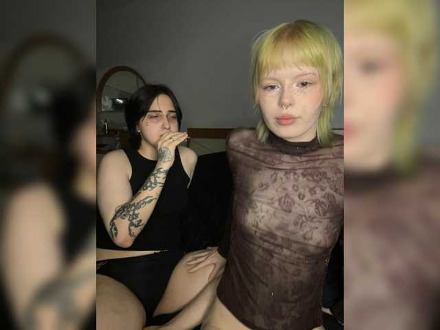 AliceAndMia