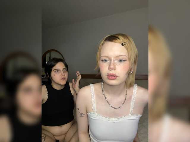 AliceAndMia
