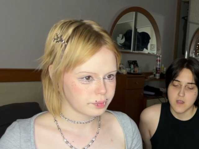Live трансляция AliceAndMia - slutnetki.online