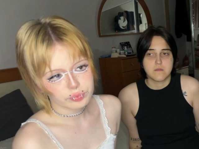 AliceAndMia