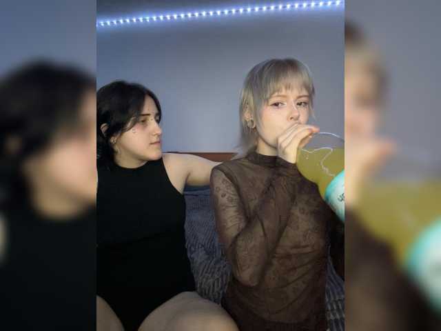 AliceAndMia