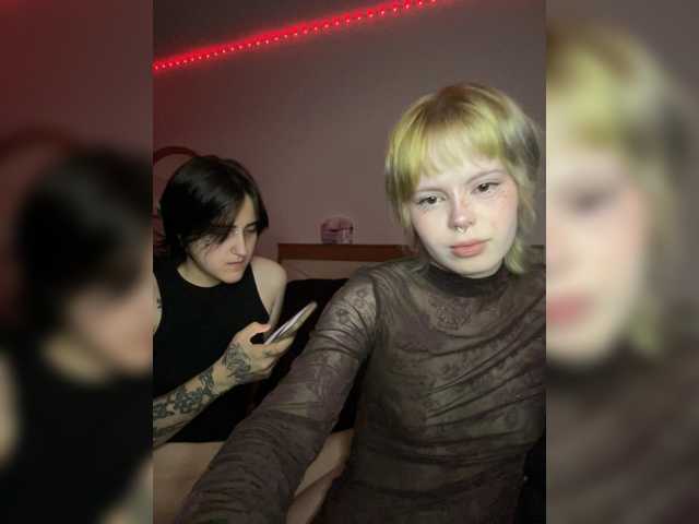 AliceAndMia