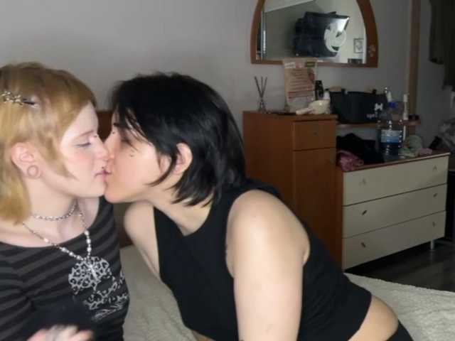 AliceAndMia