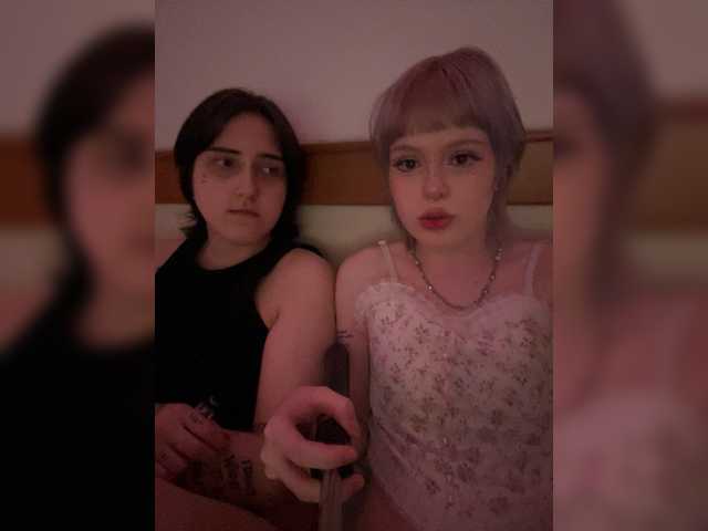 AliceAndMia