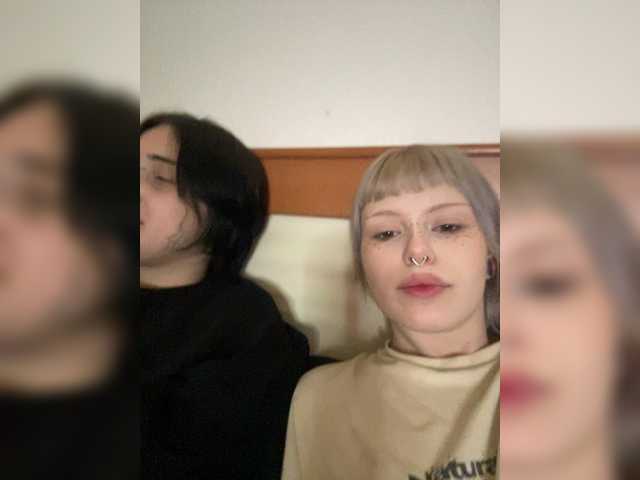 AliceAndMia