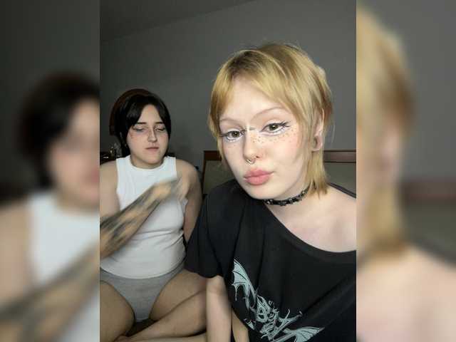 AliceAndMia