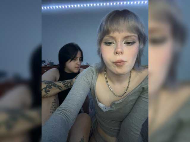 AliceAndMia