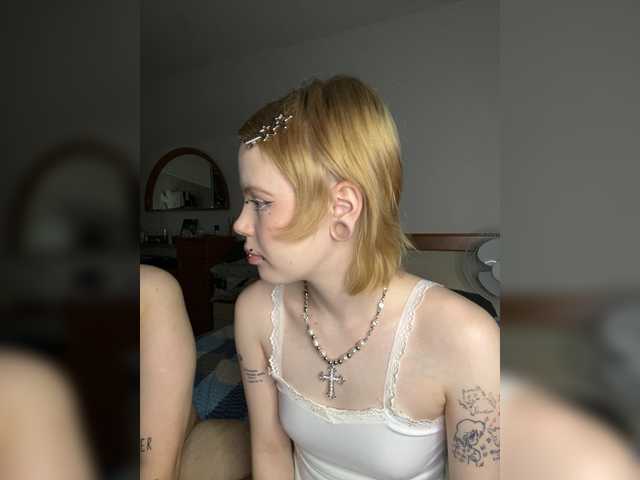 Alice And Mia (AliceAndMia)