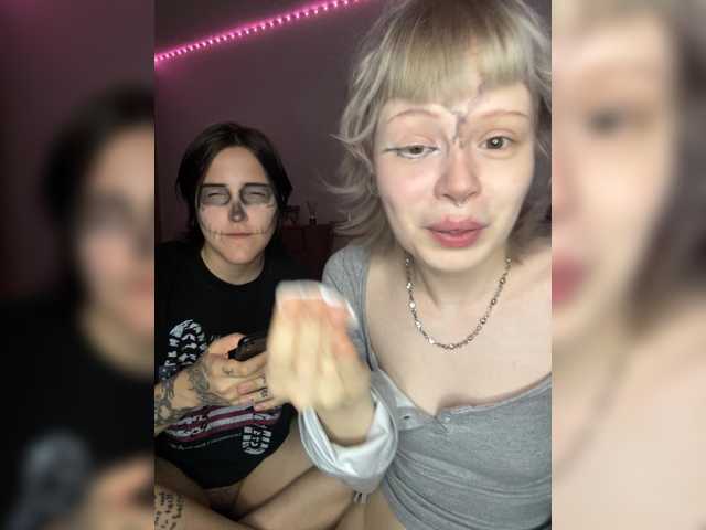 AliceAndMia