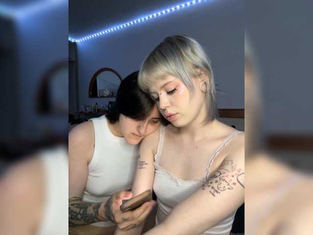 AliceAndMia