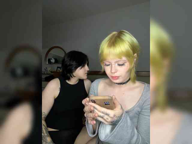 AliceAndMia