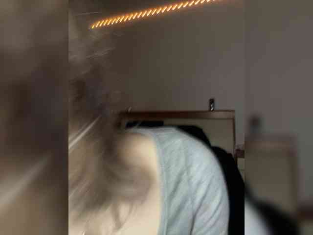 K1ssKult webcam