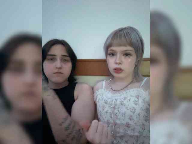 AliceAndMia