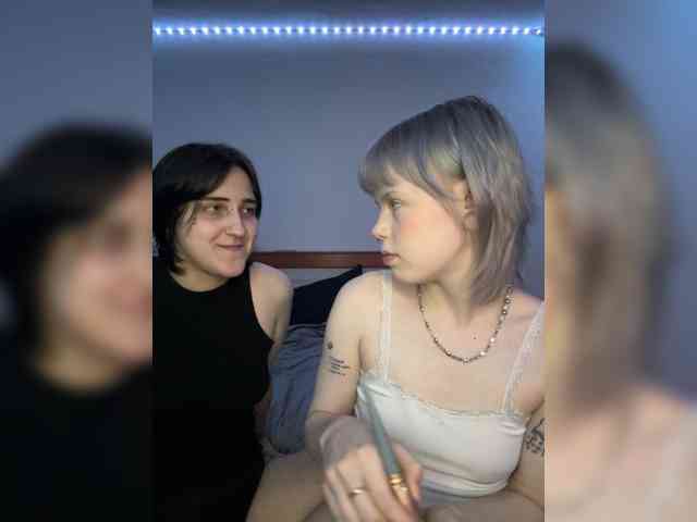 AliceAndMia