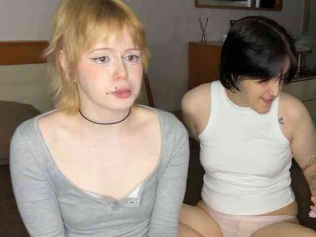 Model: AliceAndMia