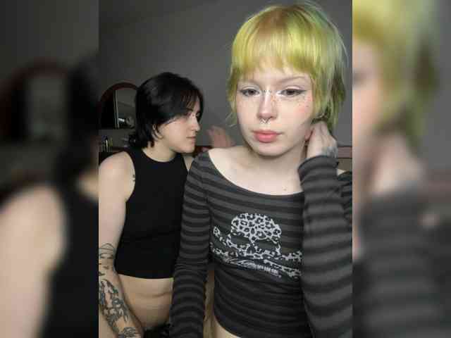 AliceAndMia