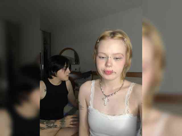 AliceAndMia
