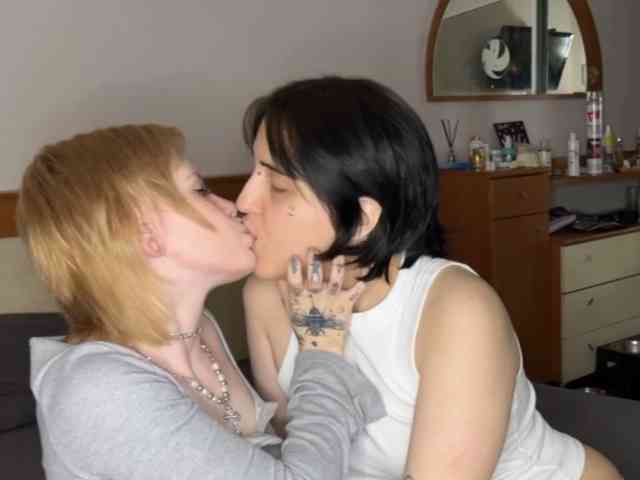 Модель: AliceAndMia
