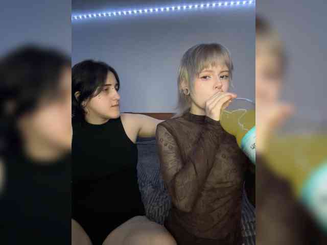 AliceAndMia