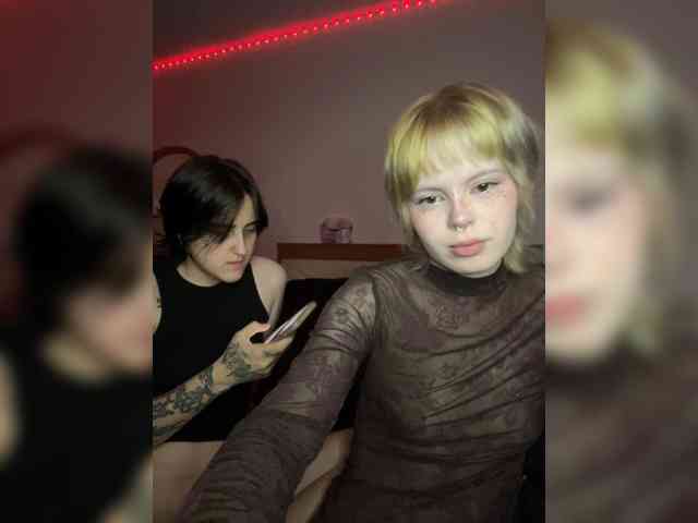 AliceAndMia