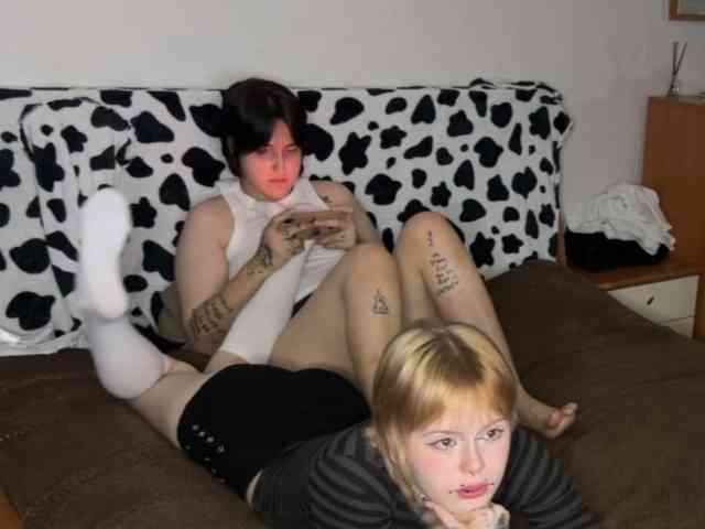 Model: AliceAndMia