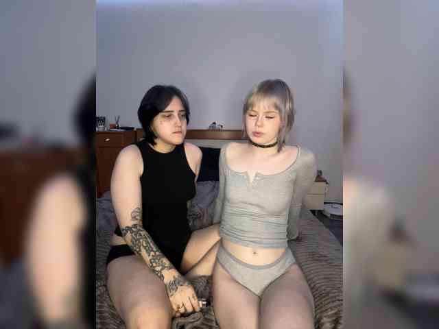 AliceAndMia