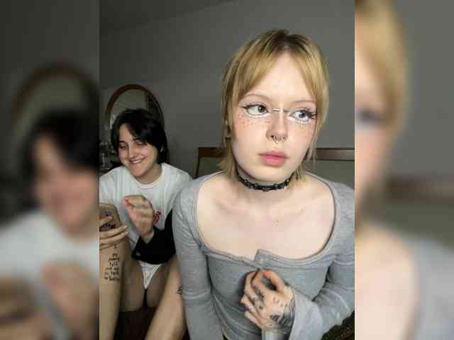 AliceAndMia