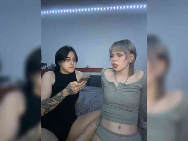 AliceAndMia