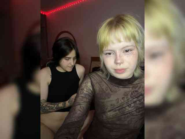 AliceAndMia