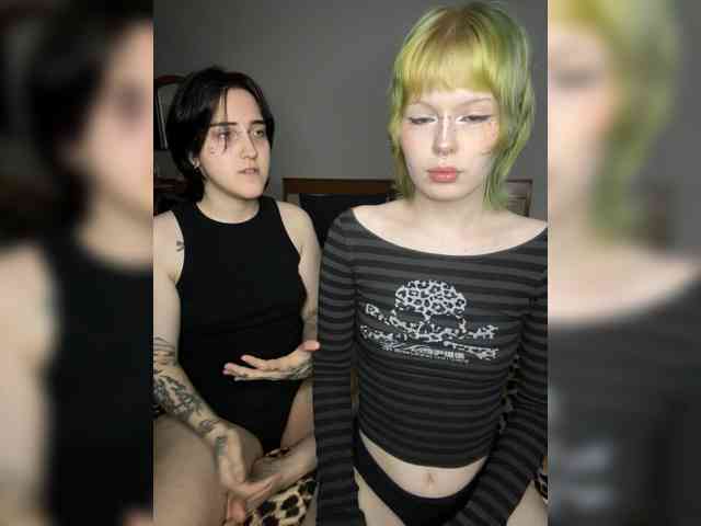 AliceAndMia