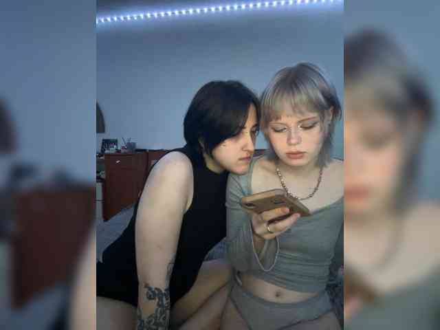AliceAndMia AliceAndMia