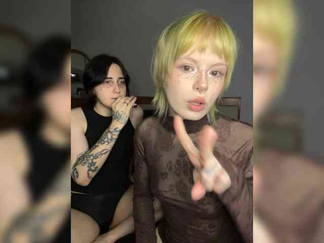 AliceAndMia