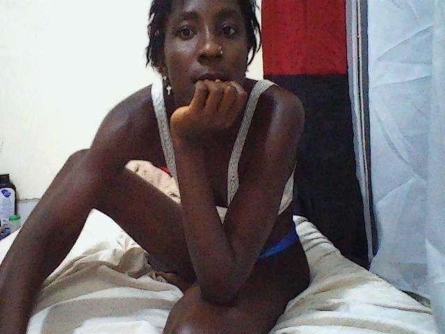 TALISHA3 live cam on BongaCams