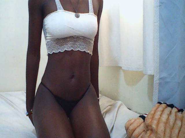 TALISHA3 live cam on BongaCams