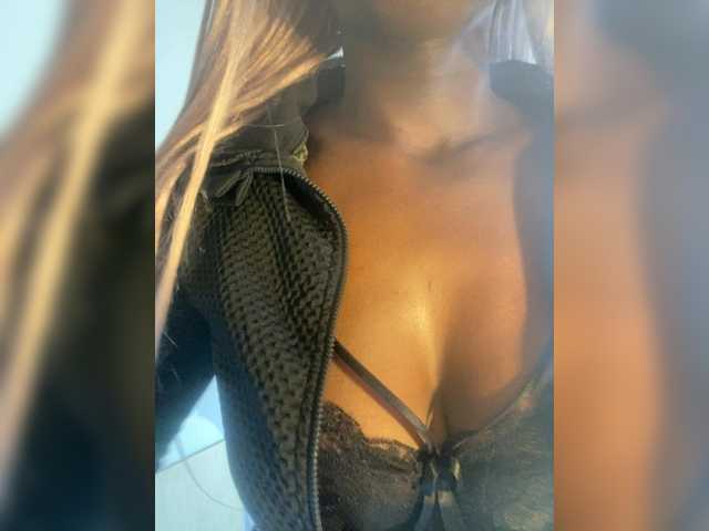 Alexismerton1