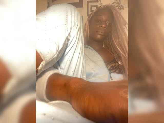 Alexismerton1 webcam