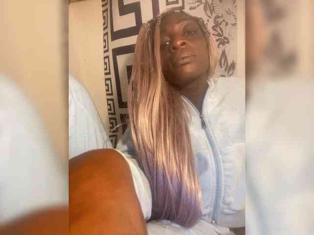 Alexismerton1 webcam