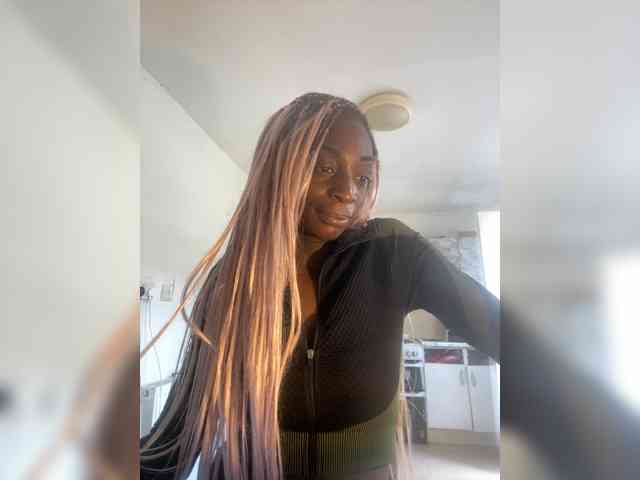 Alexismerton1 webcam