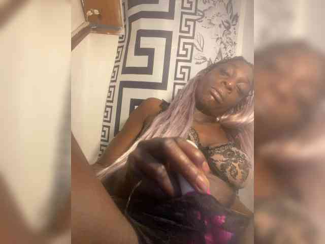 Alexismerton1 webcam