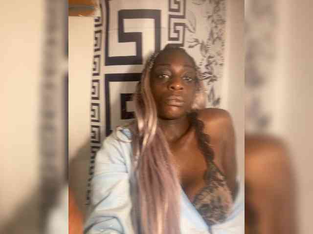 Alexismerton1 webcam