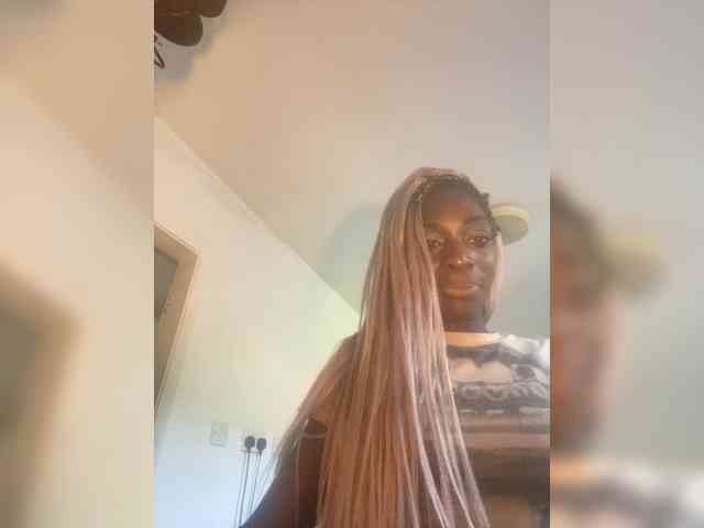Alexismerton1 webcam