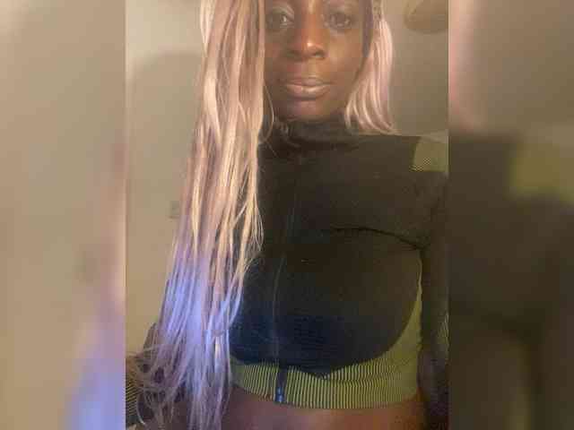 Alexismerton1 webcam