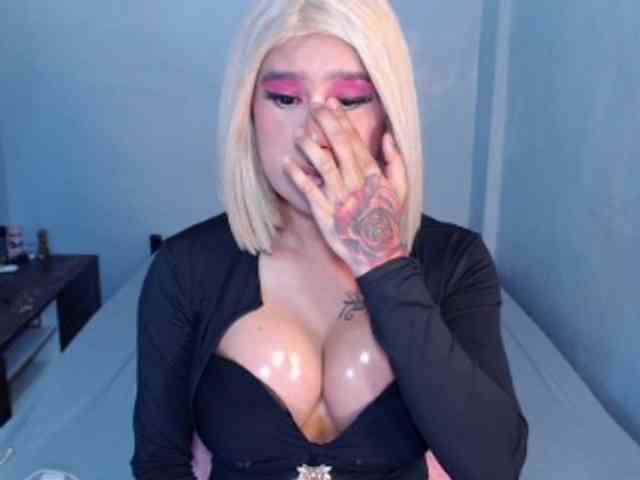 HollyMolly2