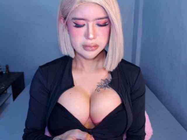 HollyMolly2