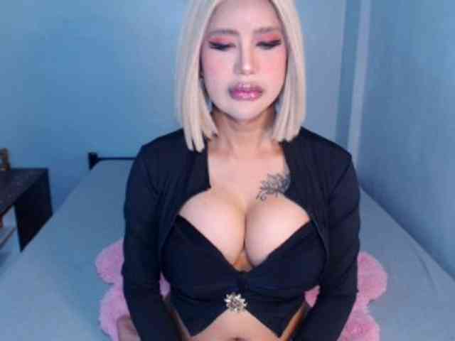 HollyMolly2