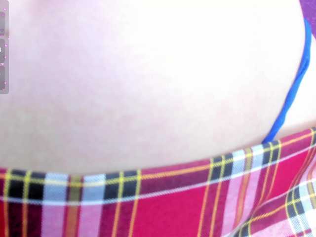 CharlotteWalker live cam on BongaCams