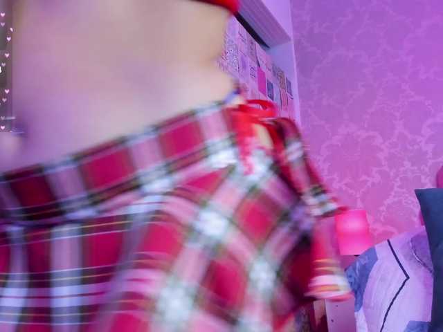 CharlotteWalker live cam on BongaCams